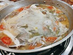 -亮欢寨酸汤鱼(沙冲路店)