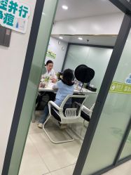 -苗医生专业祛痘·皮肤管理
