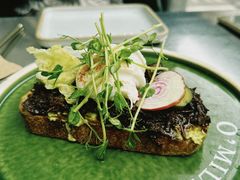 慢煮牛肉温泉蛋吐司-O'mills Sourdough Bakery&Bistro(永嘉路店)