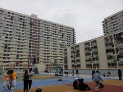 -彩虹村