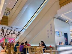 -霸王茶姬(金贸中路店)