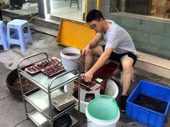 -铜元老码头鳝鱼火锅