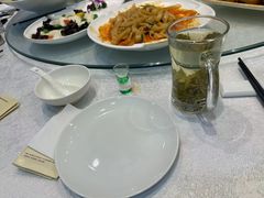 -伊和园清真餐饮