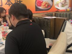 -粤盛海鲜平价店(洛溪食街店)