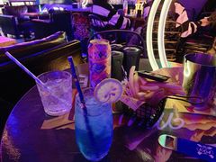 -UP嘻哈酒吧(粉巢店)