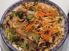 -鱼窝棚柴火铁锅炖(富山屯店)