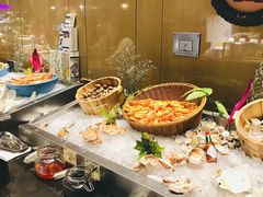 自助取餐区-美食汇·海鲜自助西餐厅·江门富力万达嘉华酒店