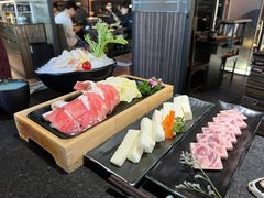 -湊湊火锅·茶憩(新中关购物中心店)