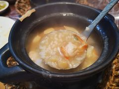 莉莉爆满生蚝大虾粥-皮蛋弟砂锅店(总店)