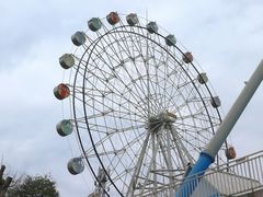 -美心红酒小镇游乐园