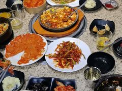 -真利味·脊骨火锅·正宗韩国料理(韩乐坊店)