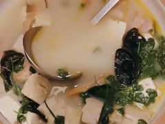 -江宴渔村·鱼鲜土菜(紫荆广场店)