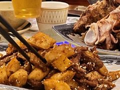 -维吾尔餐厅(宜山路店)