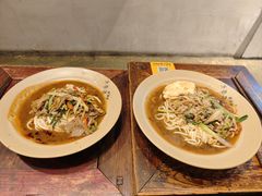 -方铲铲·成都板凳面(滨江银泰店)