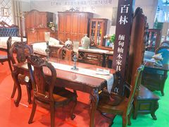 -上海跨国采购会展中心