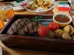 -Famous肥猫墨西哥音乐餐吧(五棵松华熙LIVE店)