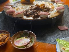 -老姐石板烧烤+铜炭火锅(总店)