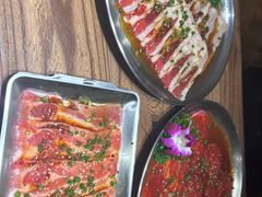 -明洞阿姨·韩式酱蟹烤肉·创意料理(三元桥店)