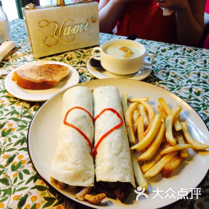 彼德西餐(月星环球港店)牛肉卷图片 - 第4206张