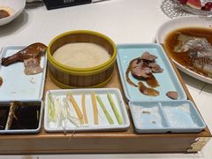 -梅花香里大酒店(郁金香路店)