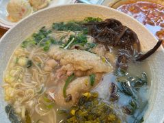 -玛格萝妮比萨屋(四平店)