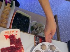 -古乐牛香•鲜牛肉牛杂火锅(系马桩总店)