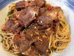 牛肉拌粉-万方圆拌粉瓦罐汤(滕王阁旗舰店)