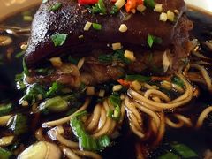 -张一品食府