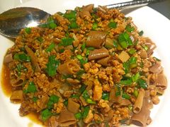 -前海沿·青岛菜(大拇指广场石老人店)