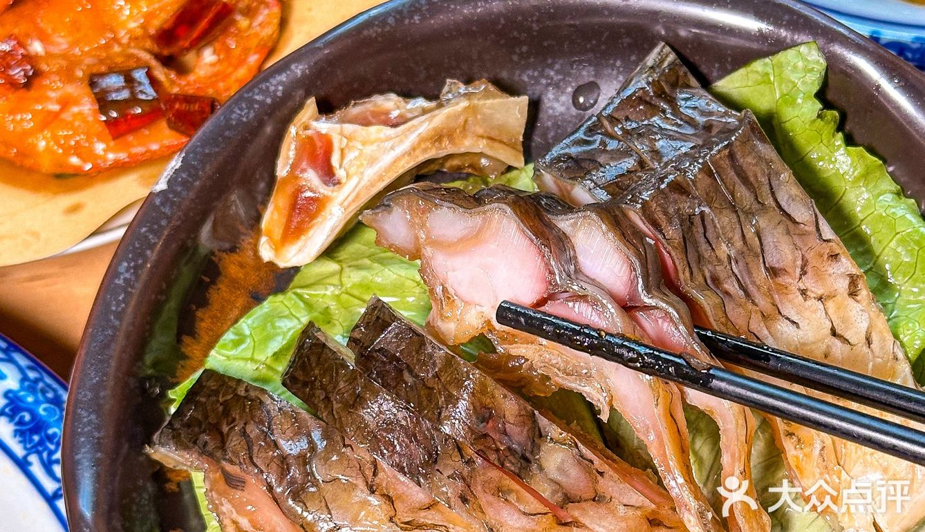 终于有能让我吃饱的中式小酒馆了，开始炫饭