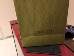 -Gucci(重庆IFS店)