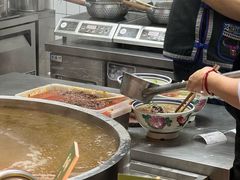 -云阿蛮云南生烫牛肉米线(奉贤路店)