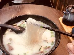 -鸭小妹鸭血粉丝(老门东店)