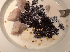 -RUXU入续糖水铺与包(卓悦中心店)