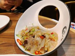 -阿瓦山寨·湘菜现炒·剁椒鱼头王(咸阳总店)