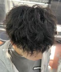 -米娜男士新国潮理发馆