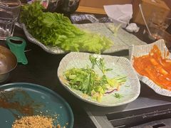 -臻牛烤肉