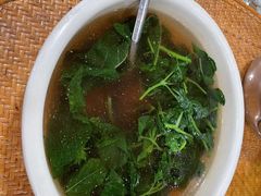 -沐毫傣泐云南菜孔雀宴•手抓饭傣味烧烤(曼听公园店)