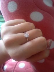 -威德钻石-克拉钻大本营(南京东路店)