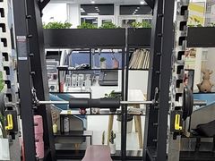 -即刻健身馆(对外经贸店)