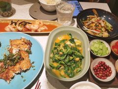 -半山腰·云南菜(侨福芳草地店)