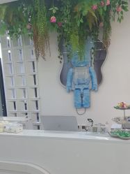-V7 HAIR SALON