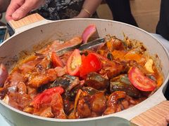 -刘姐啤酒鱼民族演艺餐厅(西街总店)