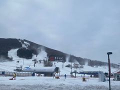 -中旅松花湖滑雪场