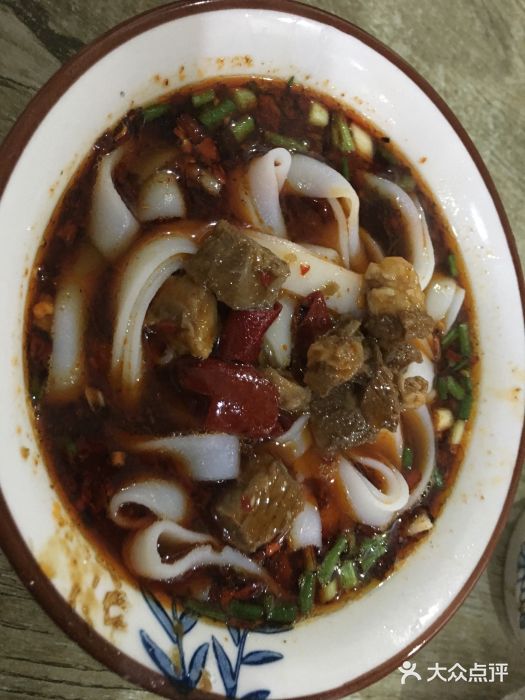罗抄手(河街老店)-牛肉米面图片-荣县美食-大众点评网