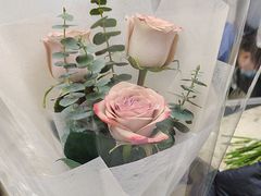 -亭亭鲜花店(中山北路店)