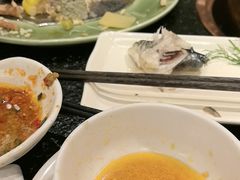 -得意咚瓜·顺德鱼生·冬瓜火锅(深圳首店)