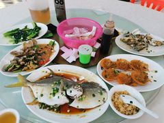 -红月湾海鲜饭店•沙滩海景(双月湾店)