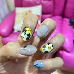 点击看大图 -Easy Lady美甲美睫半永久纹绣工作室