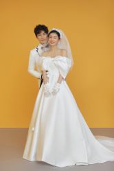 -上花轿婚纱摄影